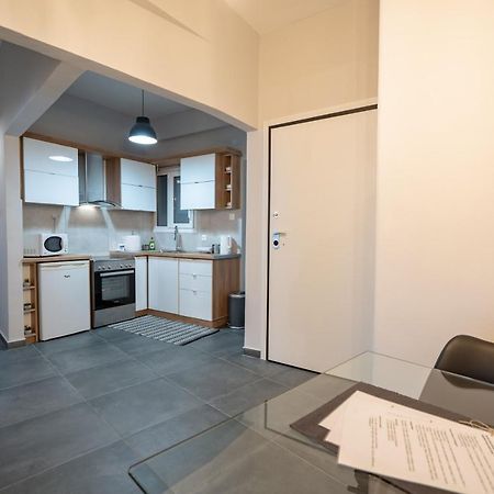 Athens Center 2 Bedrooms 4 Pers Apartment. 외부 사진