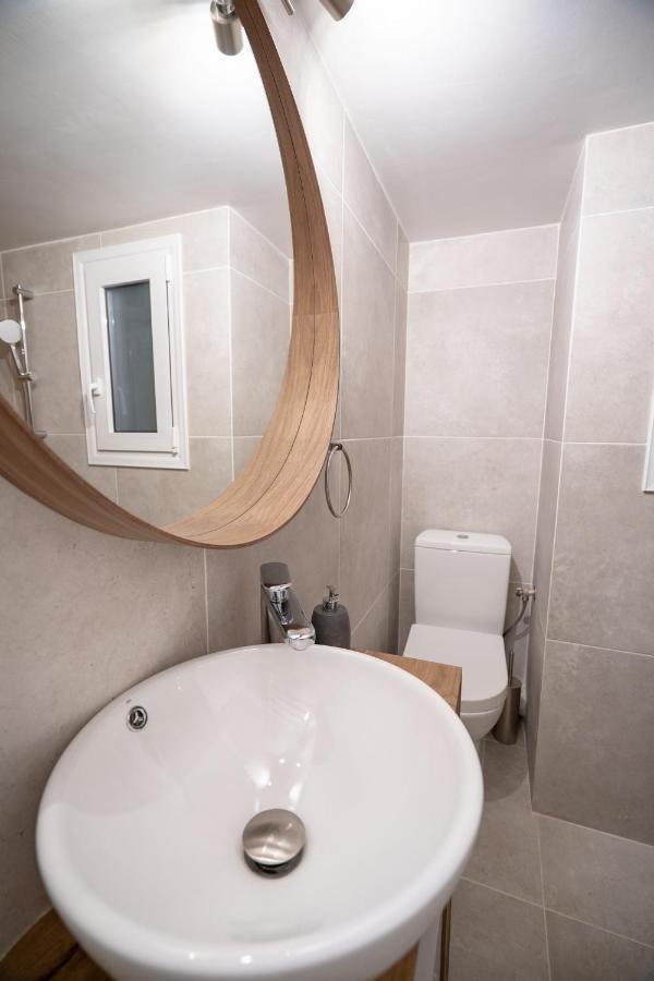 Athens Center 2 Bedrooms 4 Pers Apartment. 외부 사진
