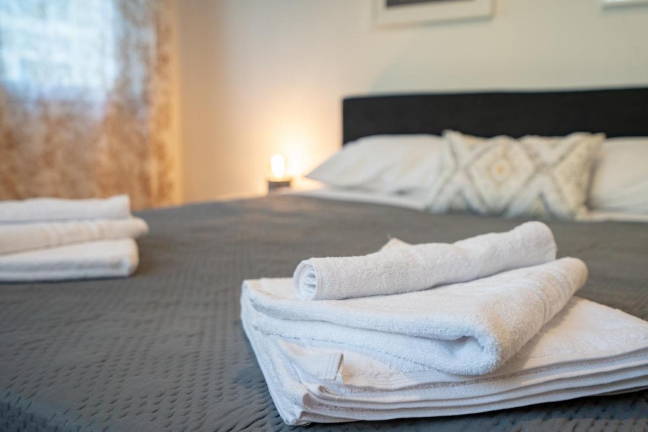 Athens Center 2 Bedrooms 4 Pers Apartment. 외부 사진