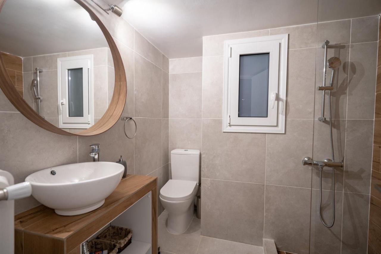 Athens Center 2 Bedrooms 4 Pers Apartment. 외부 사진